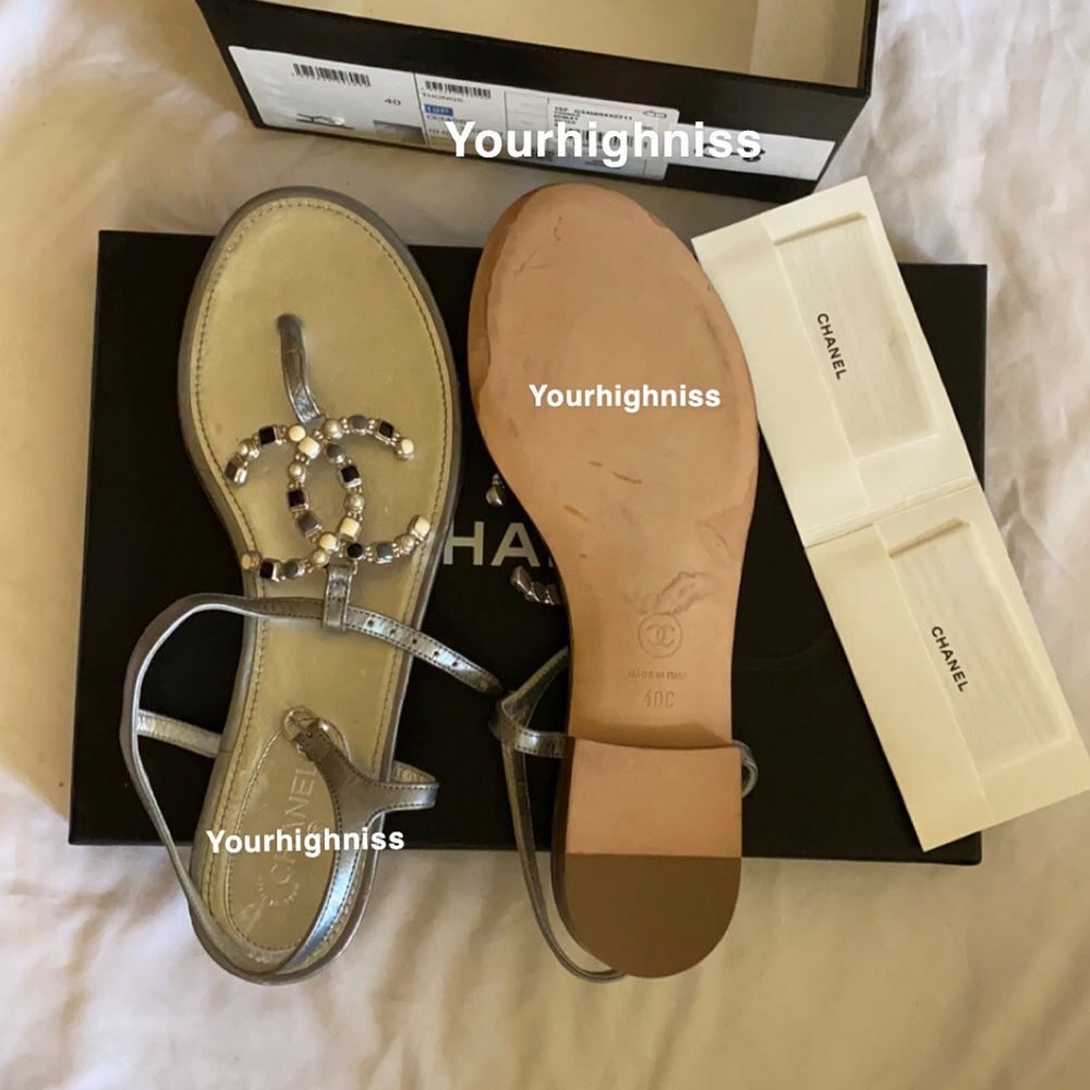 Chanel thongs sandal